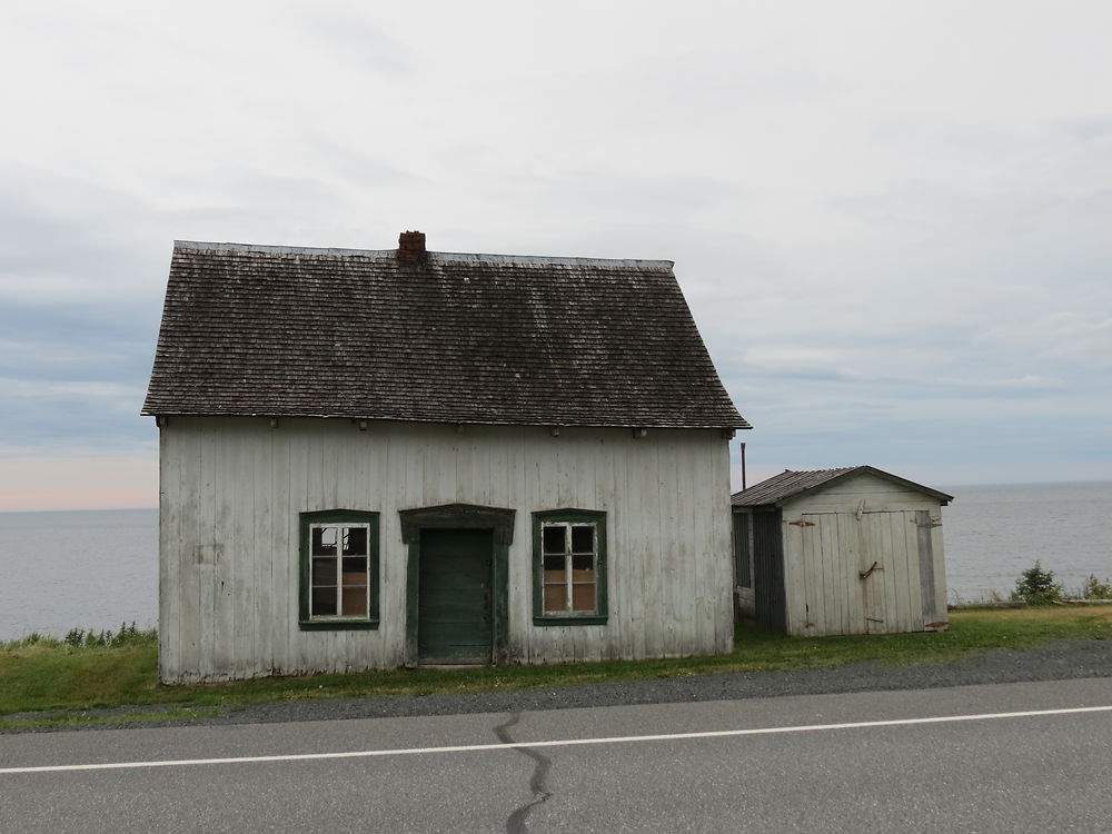 Bâtiments centenaire à Ruisseau-à-Rebours