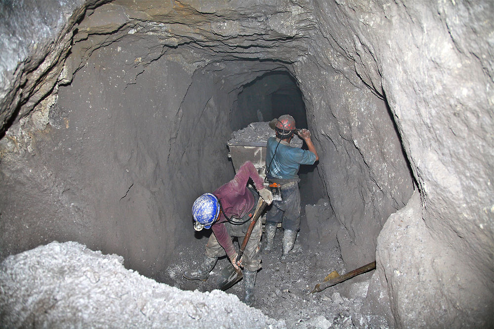 L'Enfer des mines d'argent de Potosi