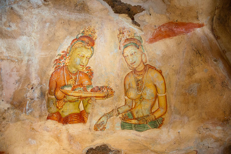 Demoiselles de Sigiriya : remarquables fresques du Ve s