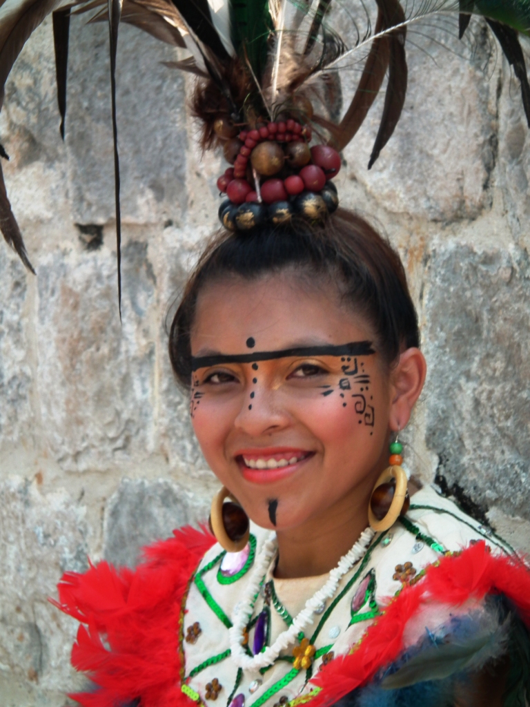 Jeune fille maya Jeune fille maya