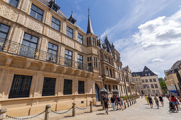 Du centre historique au chemin de la Corniche