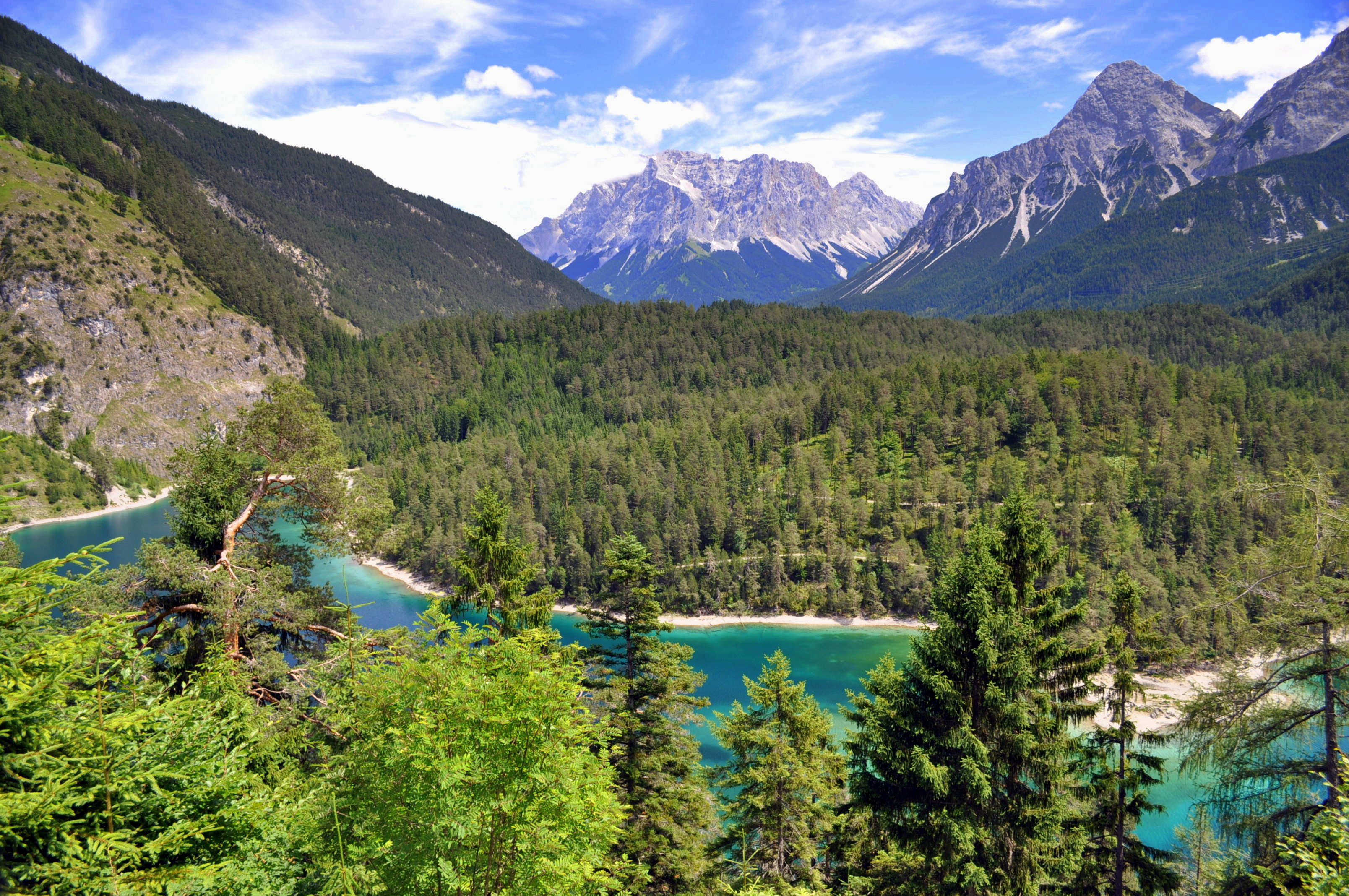  Paysage  autrichien typique Montagne  Lacs F gen 