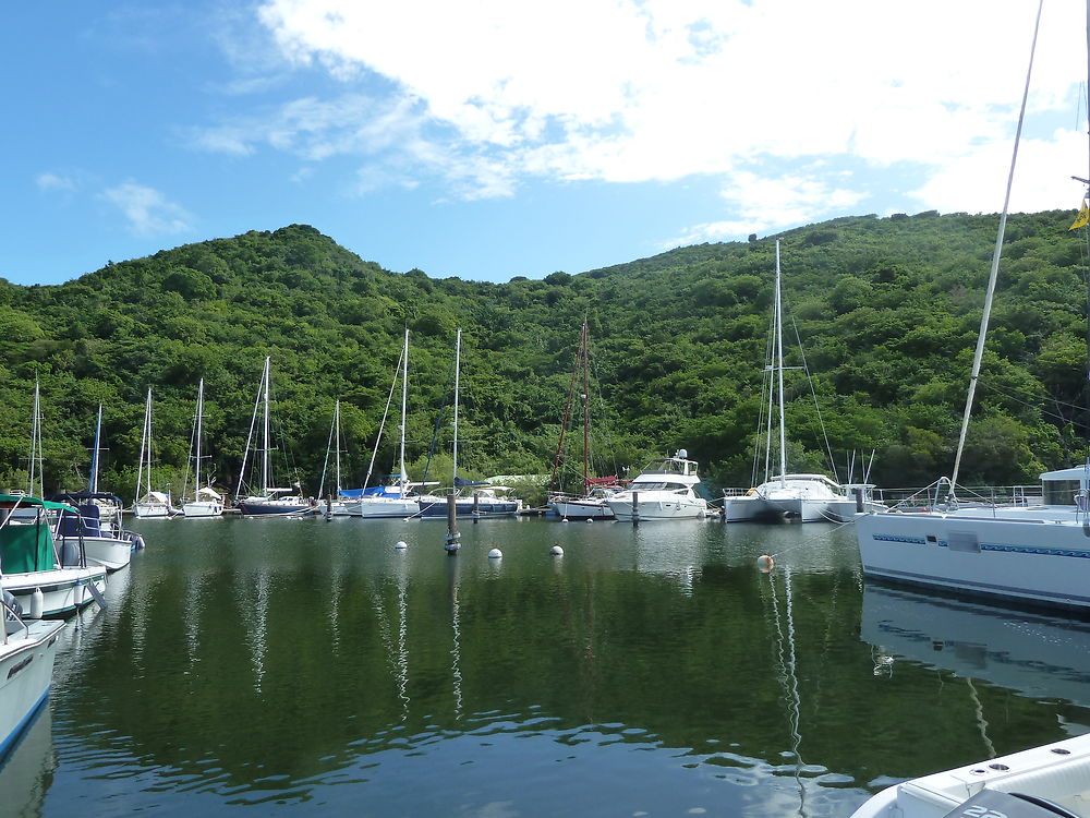 Marina Anse Marcel