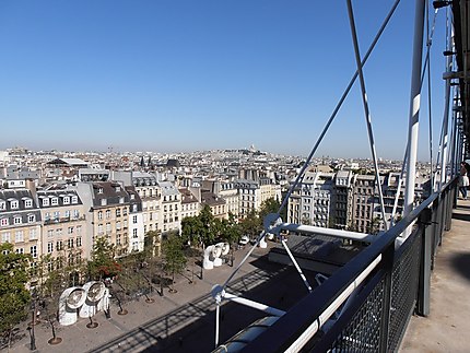 Vue depuis les passerelles du Centre Pompidou