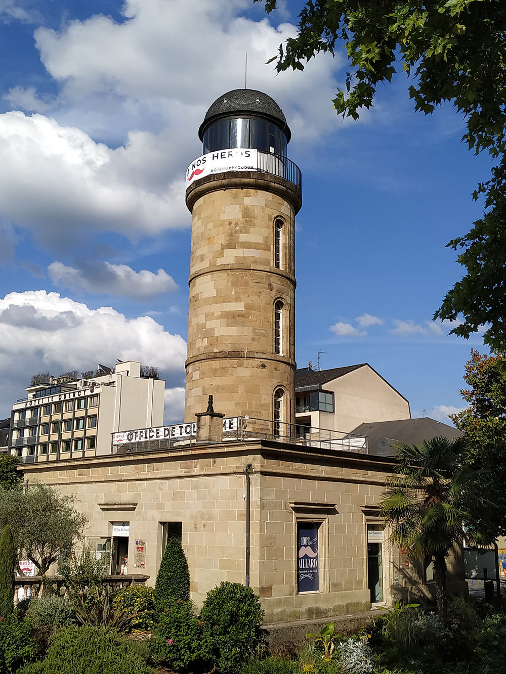 Phare à Brive la Gaillarde