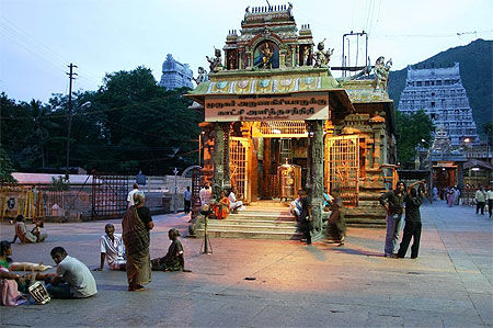 Tituvanamali temple
