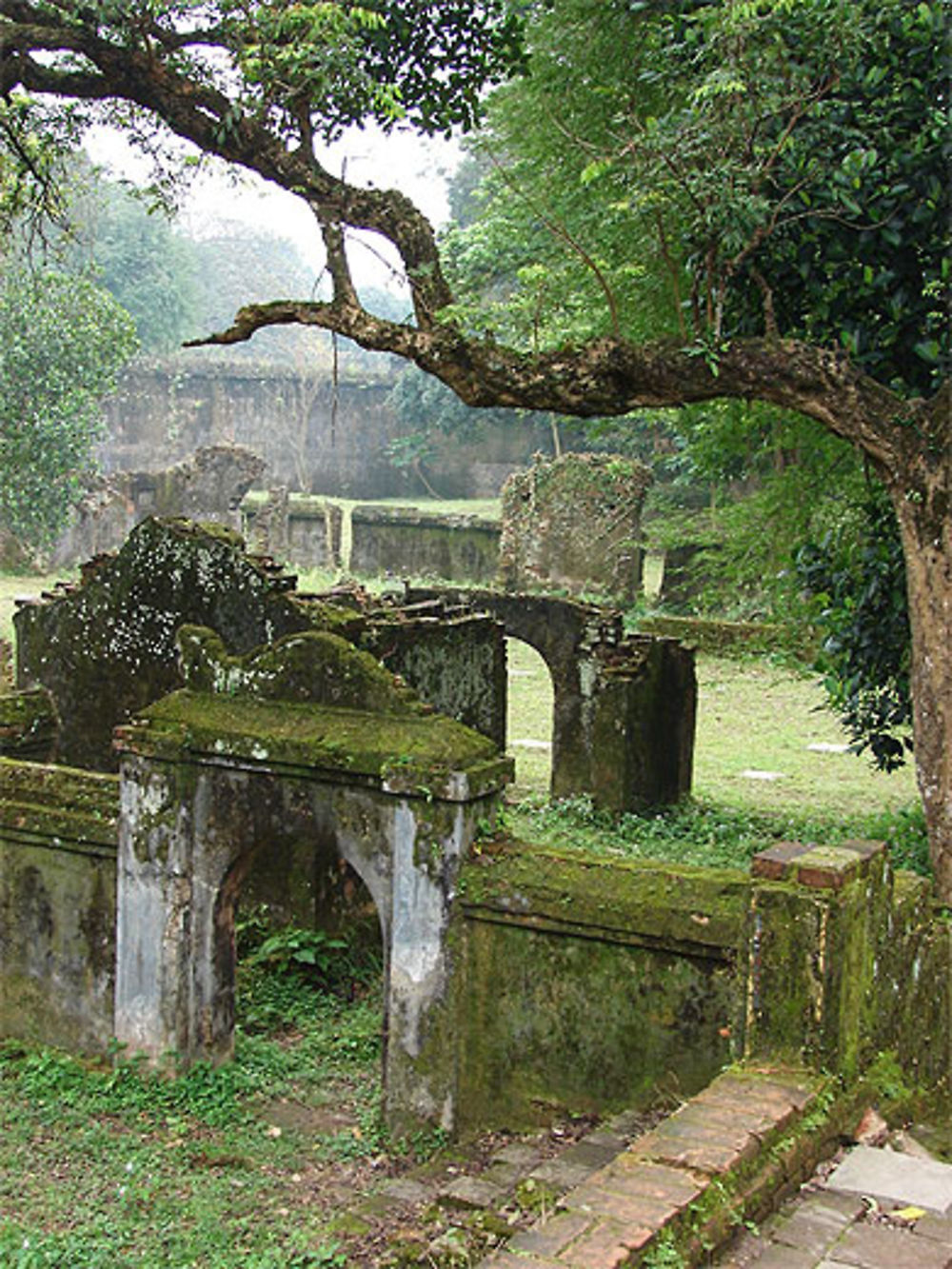 Tombeau de l'empereur Tu Duc