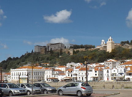 Alcácer do Sal au Portugal, vue sur la ville