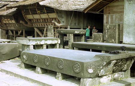 Tables Tables