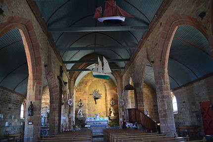 Intérieur de Notre Dame de Rocamadour à Camaret