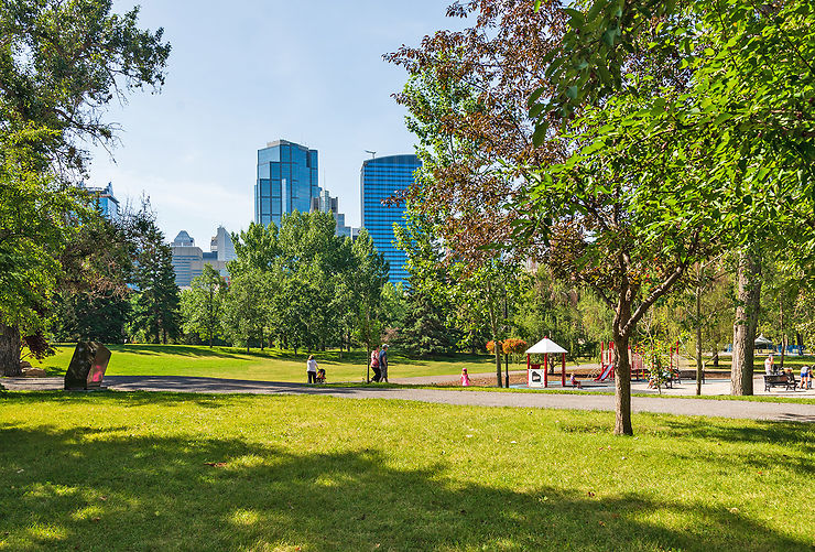 Pause nature dans les parcs et sur les rives de la Bow River