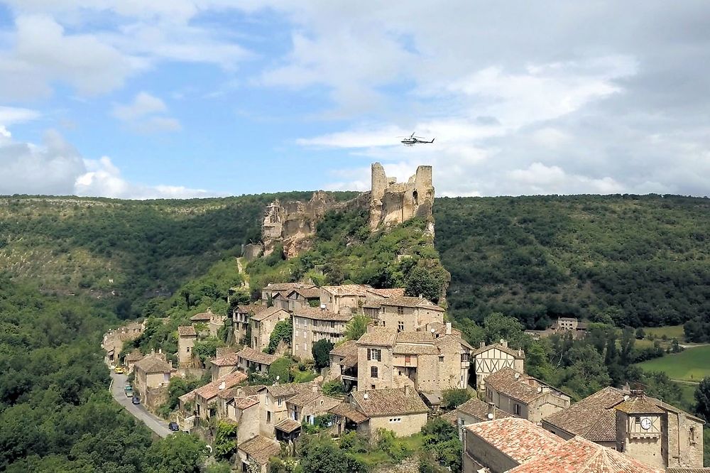 Héliportage à la Forteresse de Penne