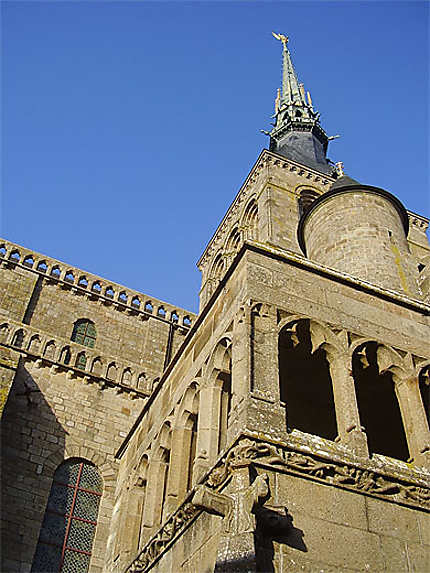 Statue de l'archange St Michel