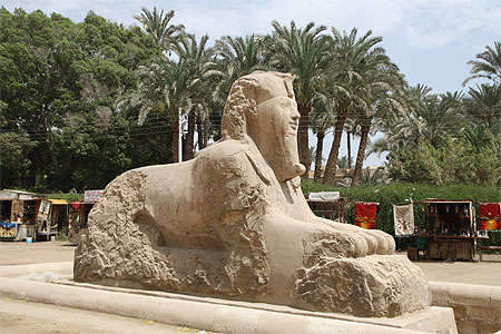 Le sphinx de Memphis Le sphinx de Memphis
