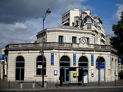 Gare du RER Pereire Levallois