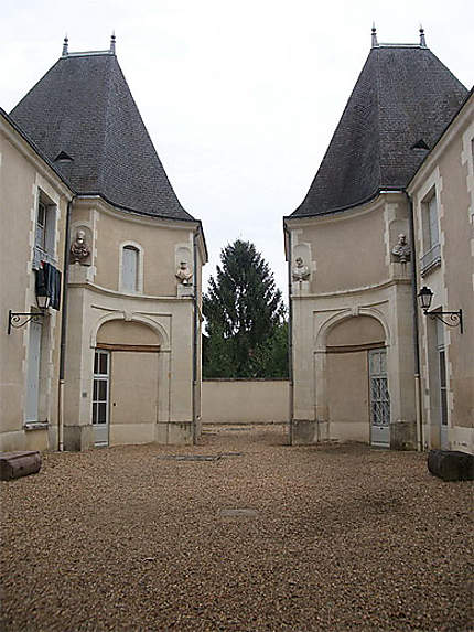 Cour-de-l'Hôtel-du-sénéchal