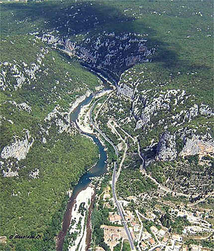 Gorges de l'Hérault, vues en Parapente