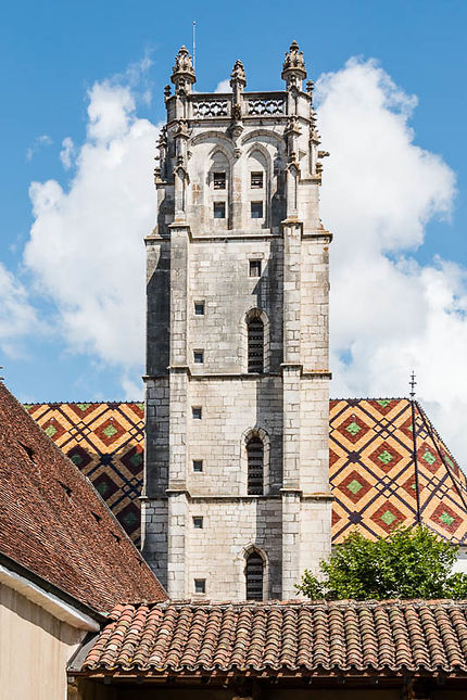 Monastère de Brou, le clocher et la jolie toiture