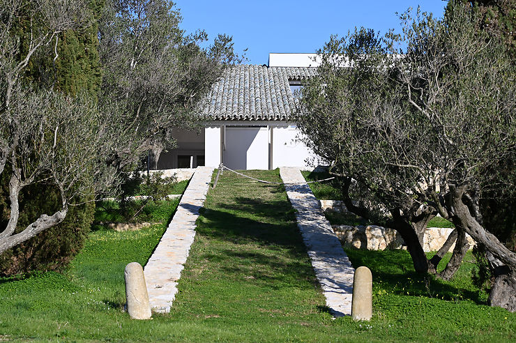 Fondation Carmignac, île de Porquerolles (Var)