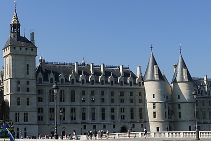 Palais de justice, ancien palais de la Cité