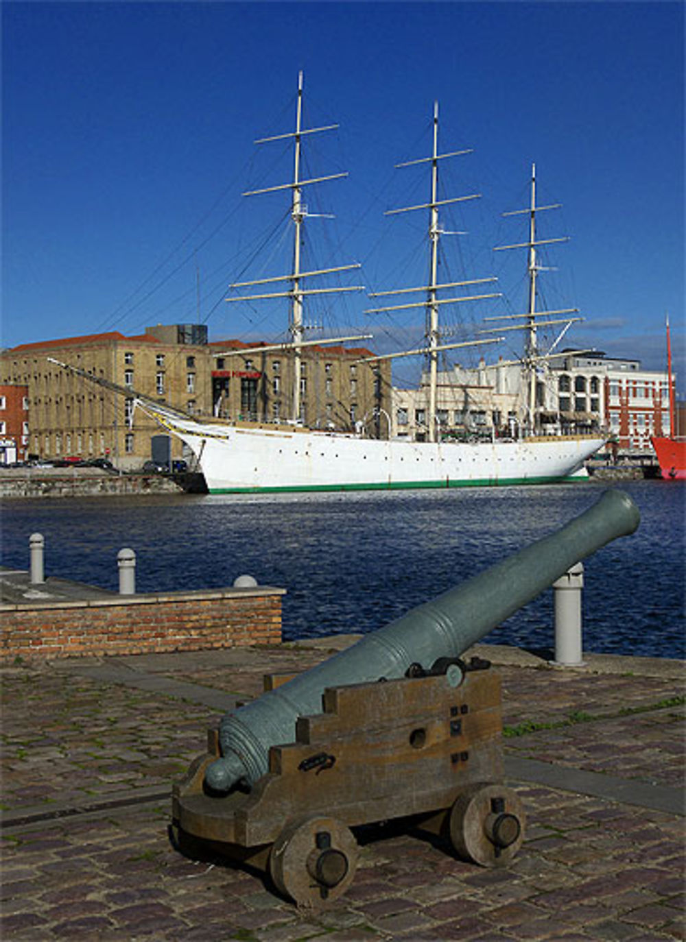 Le Duchesse Anne, bassin du commerce, Dunkerque