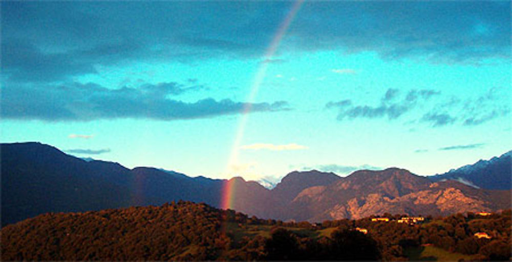 Arc en ciel sur la vallée du Prunelli