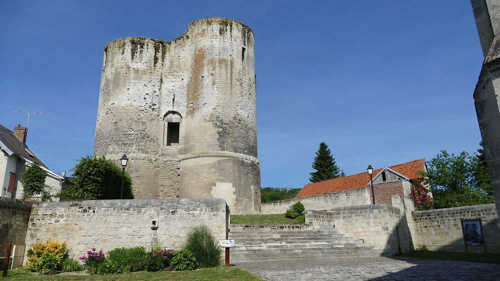 Donjon d'Ambleny