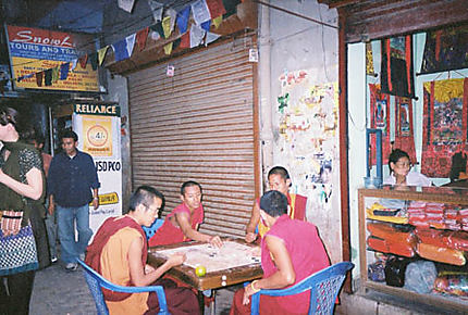 Moines tibétains