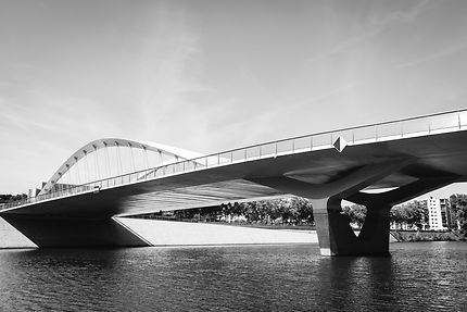 Le pont Schuman sur la Saône à Lyon