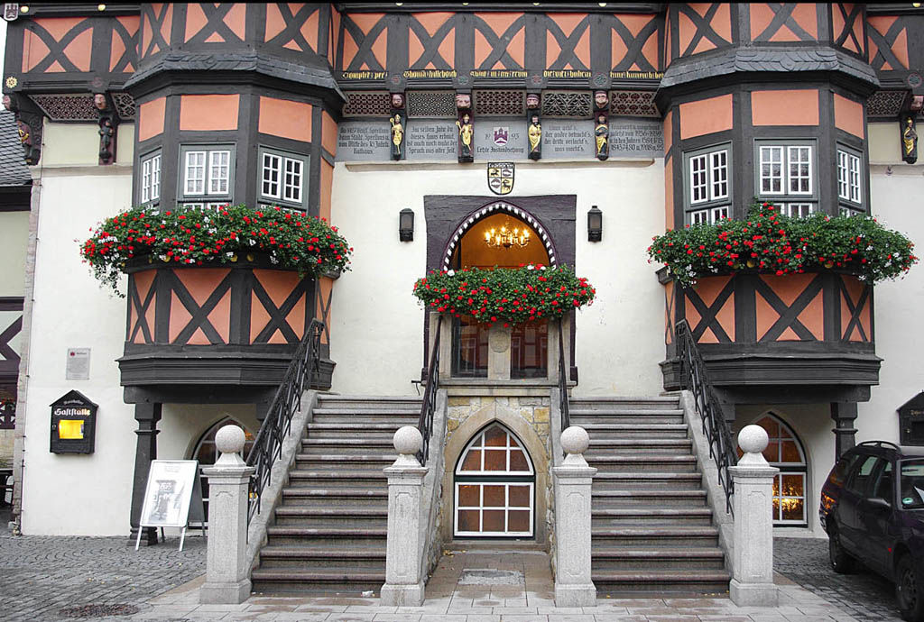 L'entrée de l'hôtel de ville à Wernigerode