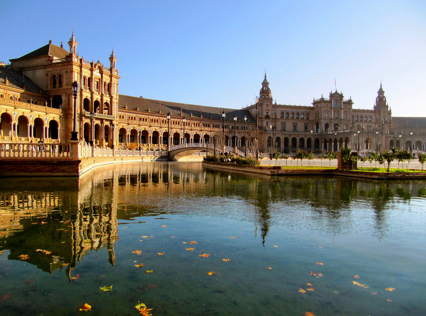 La place d'Espagne La place d'Espagne