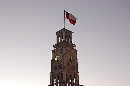 Horloge de la Plaza Arturo Prat
