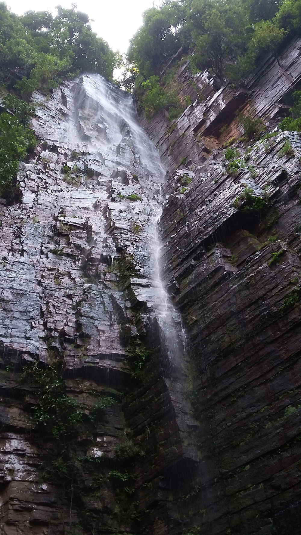 Cascade à Dindefelo