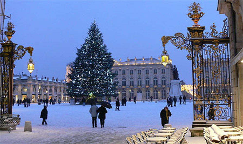 Place Stanislas sous la neige 