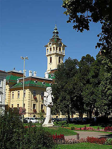 Mairie et Szechenyi Tér, Szeged