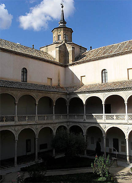 Museo de Santa Cruz : le cloître