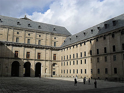 Une cour du palais