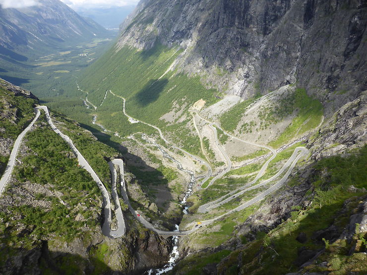 La route des Trolls en Norvège Routes Transport Montagne Route — free download