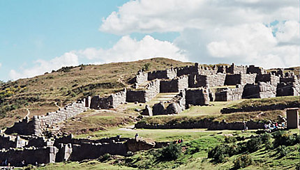 Murs inca de Sacsahuaman