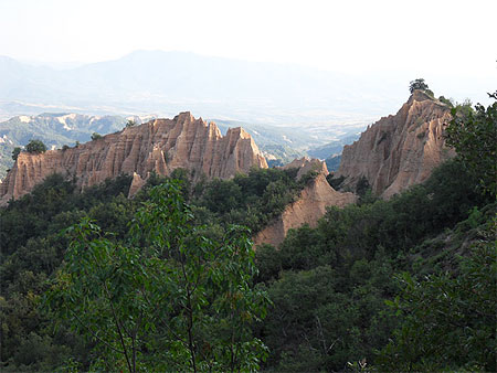 Entre Melnik et le Monastère de Rojen Entre Melnik et le Monastère de Rojen