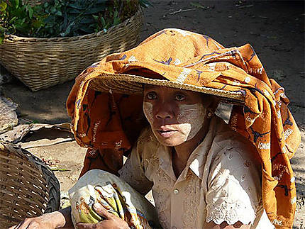 Femme birmane