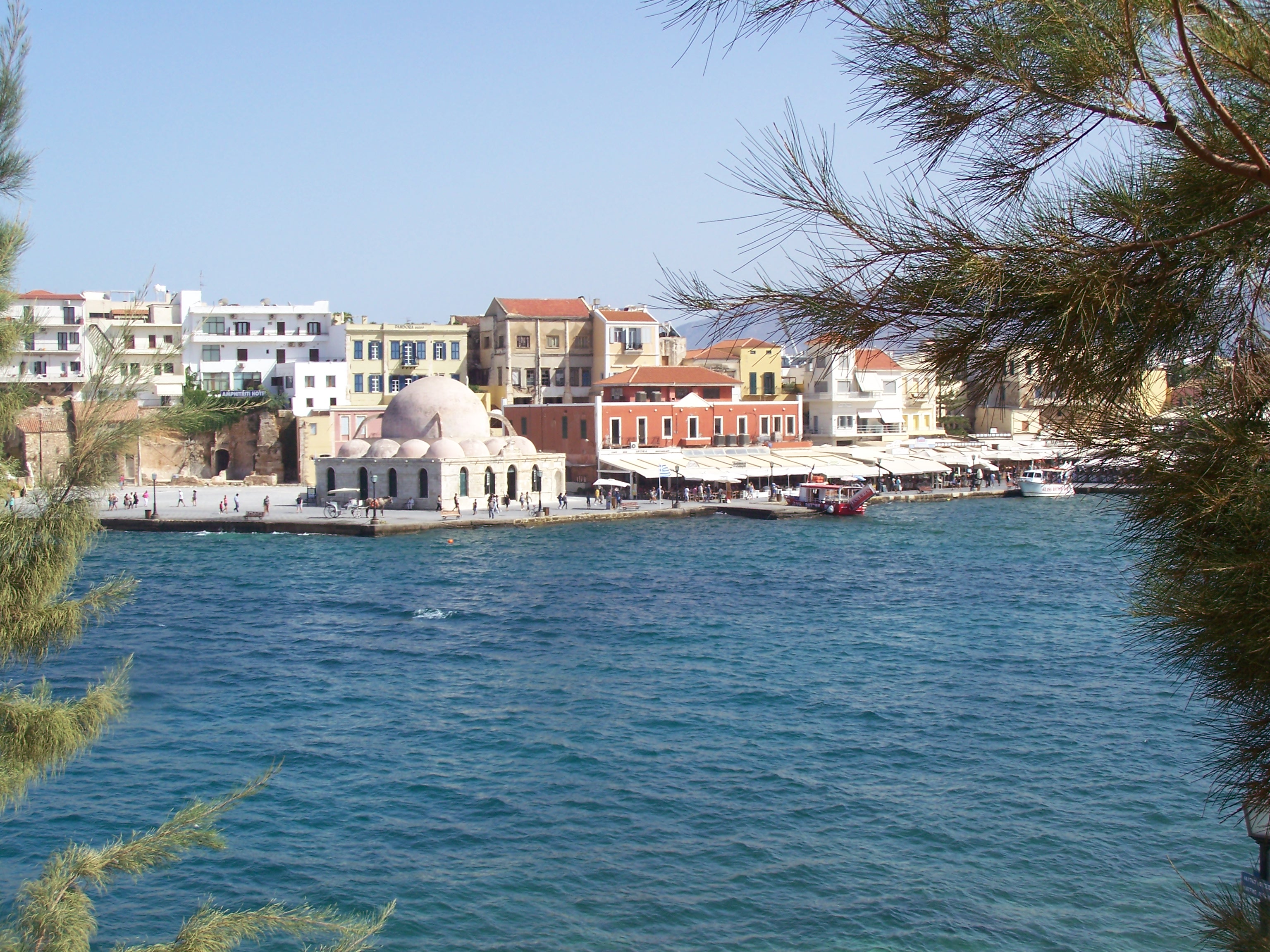 Le port vu du musée de la Marine Le port vu du musée de la Marine
