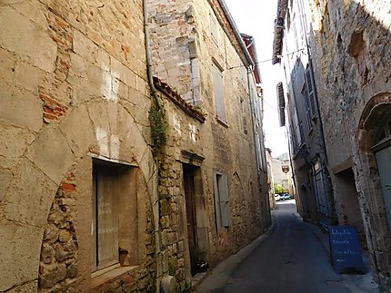 Petite rue du village