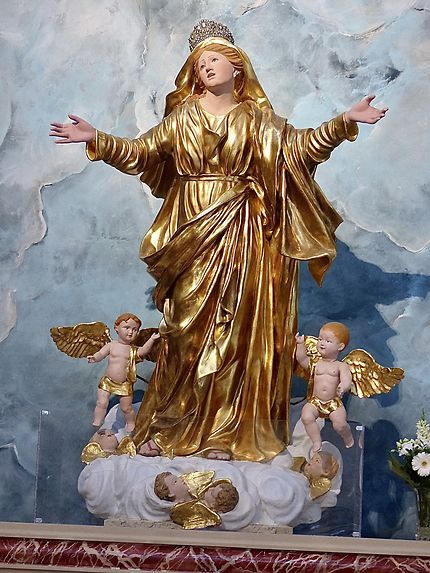 Une vierge d’or