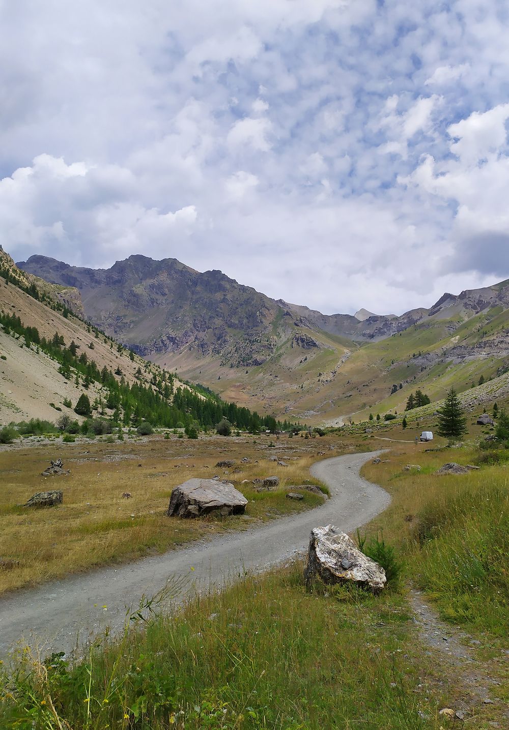 Randonnée solitaire dans le vallon de Chambran