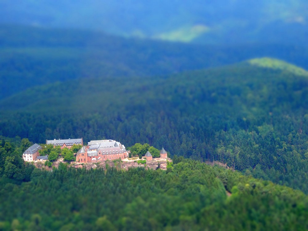 Mont St.Odile vu du ciel Mont St.Odile vu du ciel