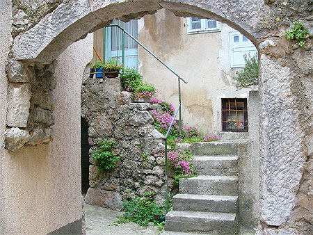 Village médiéval de Vrbnik Village médiéval de Vrbnik