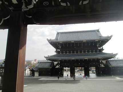 Porte principale, Higashi Honganji