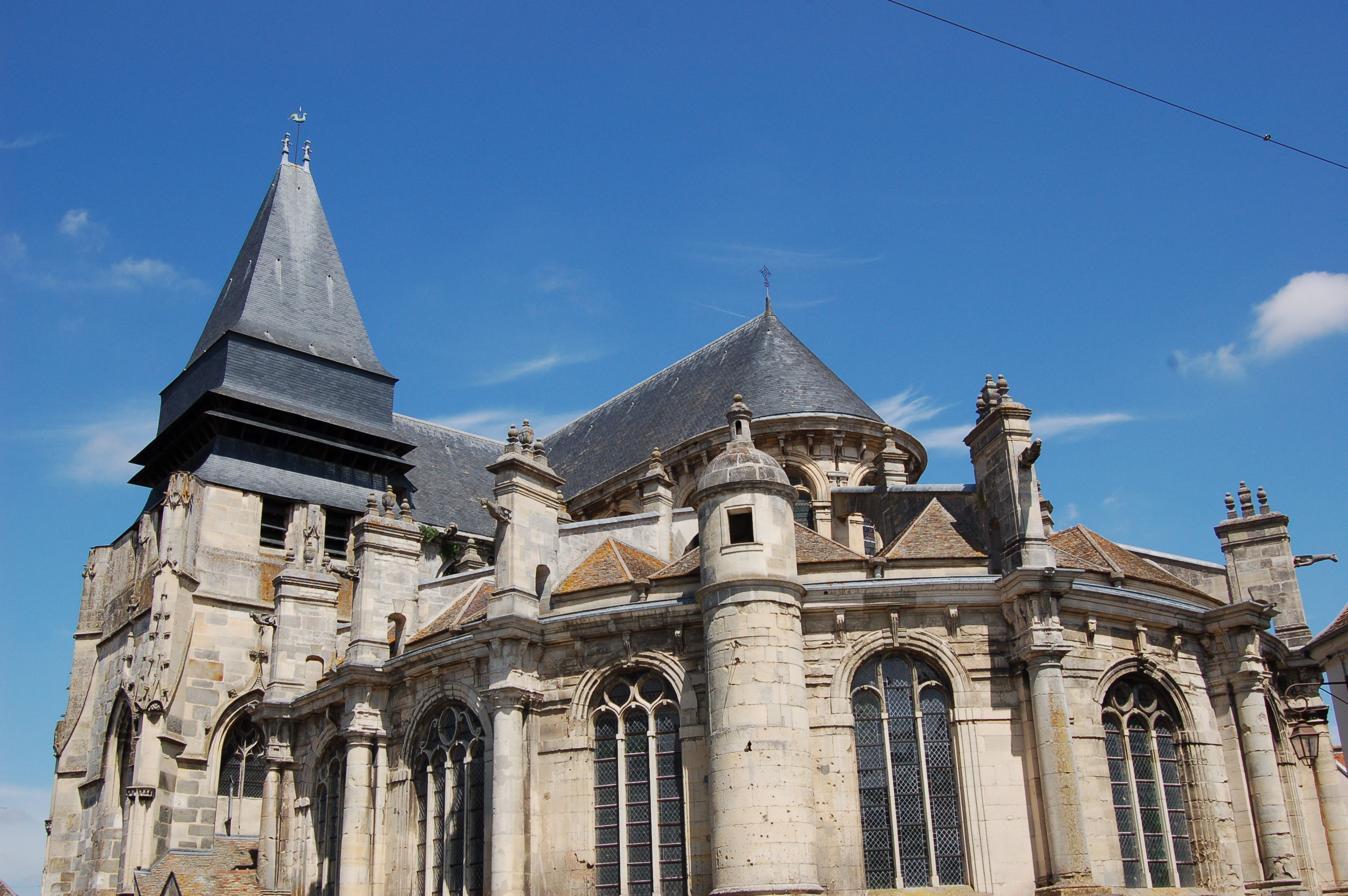 Eglise Saint-Jacques et Saint-Christophe