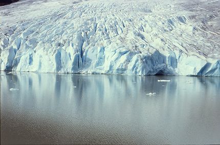 Glacier Columbia dans la baie prince William